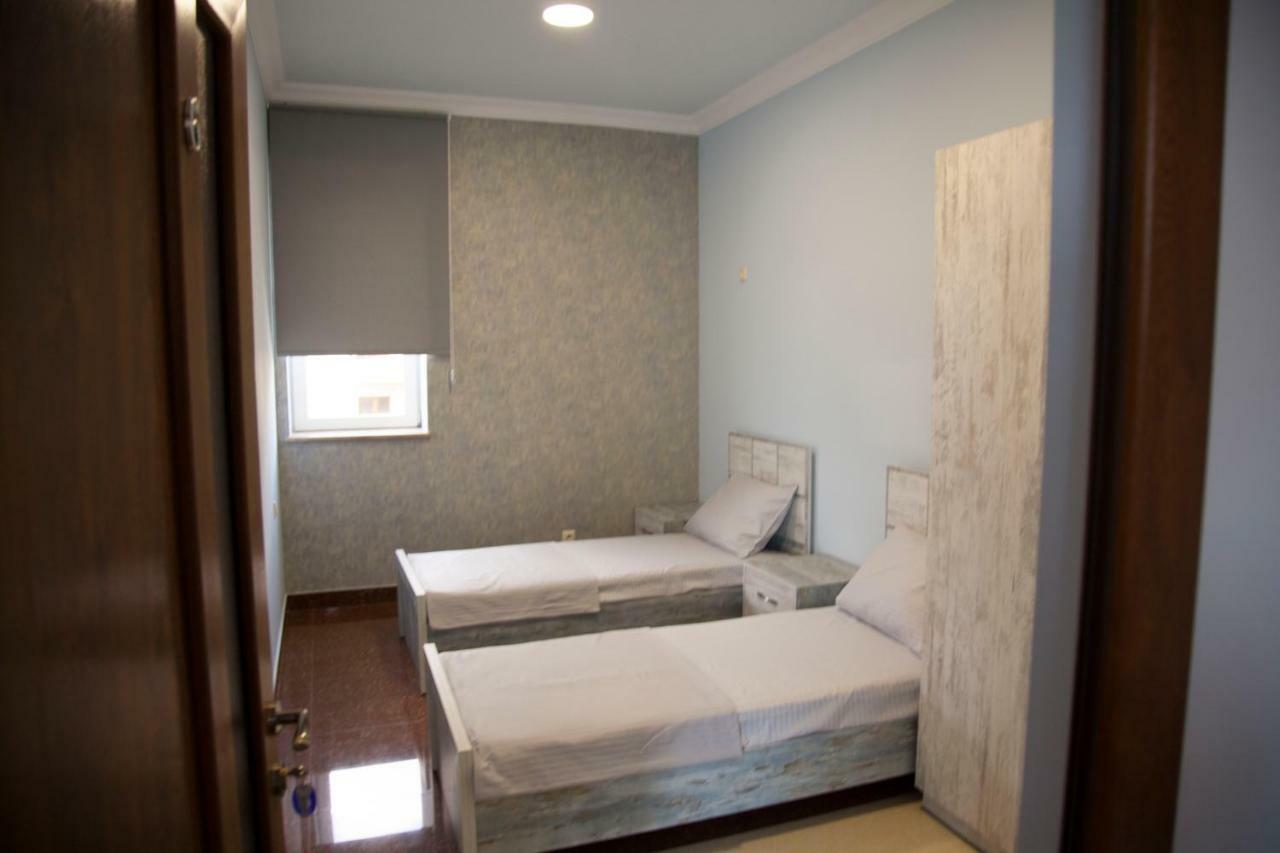 Liko Hostel Ереван Екстериор снимка